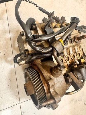 めい Mitsubishi ME015066 Diesel Injection Pump Zexel 107492-2162 107049
