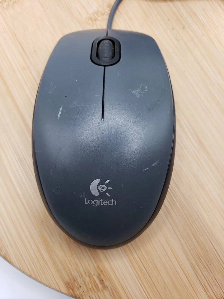 Logitech M-100 M-U0026 Gray 2 Button Scroll, Wired usb Mouse Works Great - Image 2 of 4