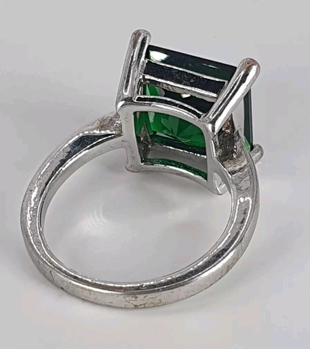 Stunning 925 Large Dark Green square Sterling Silver Ring Size J 1/2 Present - Picture 6 of 8