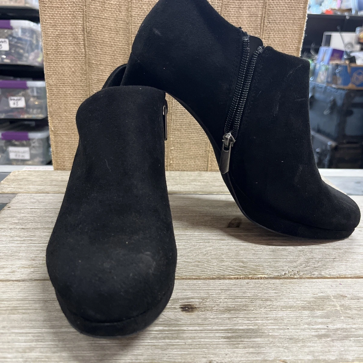 Xappeal Black Faux Suede Zip Up ankle boots size 8M