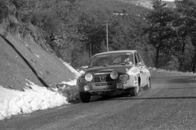 Hans Schuller and Hermann Weidmann Renault 12 Gordini 1973 Old Photo