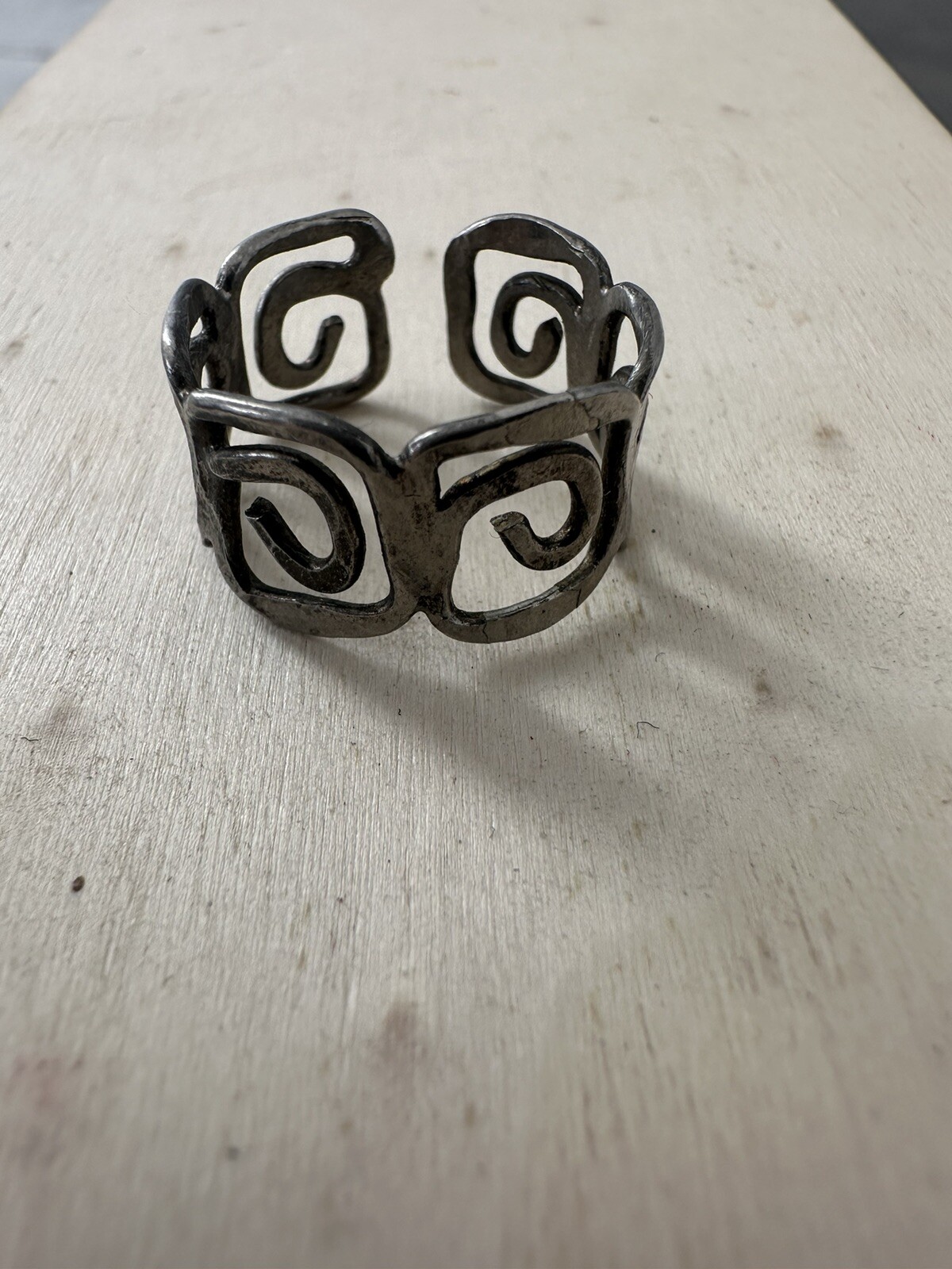Vintage Artesian Scroll Fully Adjustable Ring - image 8