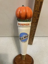 EARLY BLUE MOON PUMPKIN ALE draft beer tap handle. GOLDEN COLORADO.