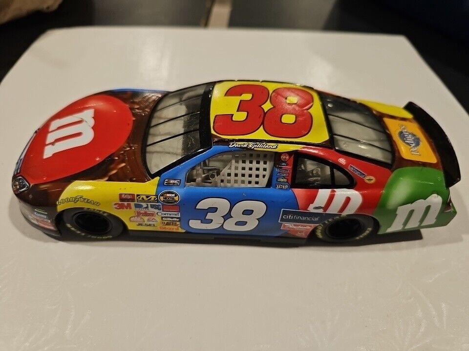 2007 Winner's Circle NASCAR #38 David Gilliland M&M's Candy 2007 Winner's Circle NASCAR #38 David Gilliland M&M's Candy