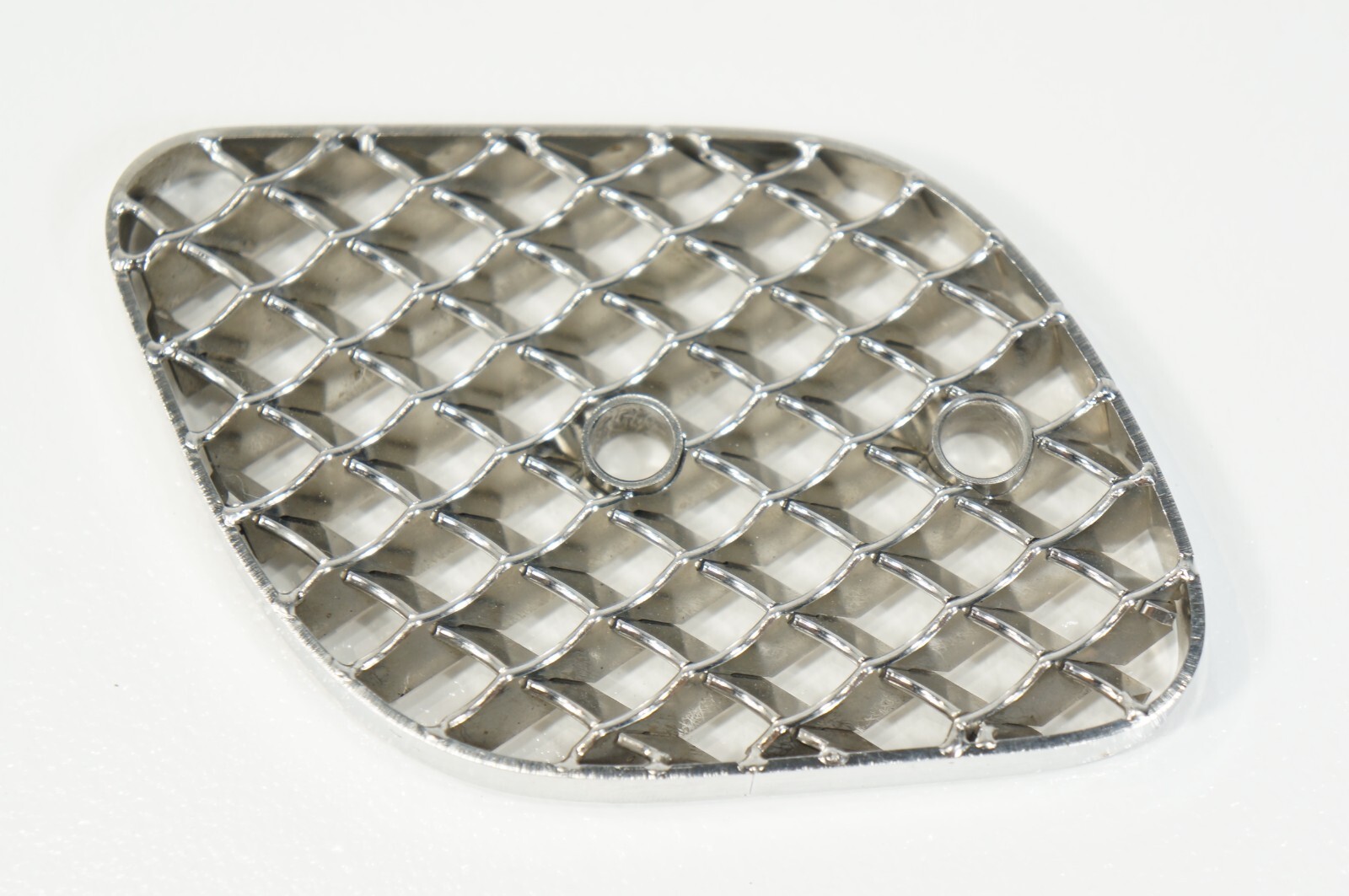 2010-2016 Bentley Mulsanne Front Left Driver Fender Wing Air Vent Grille