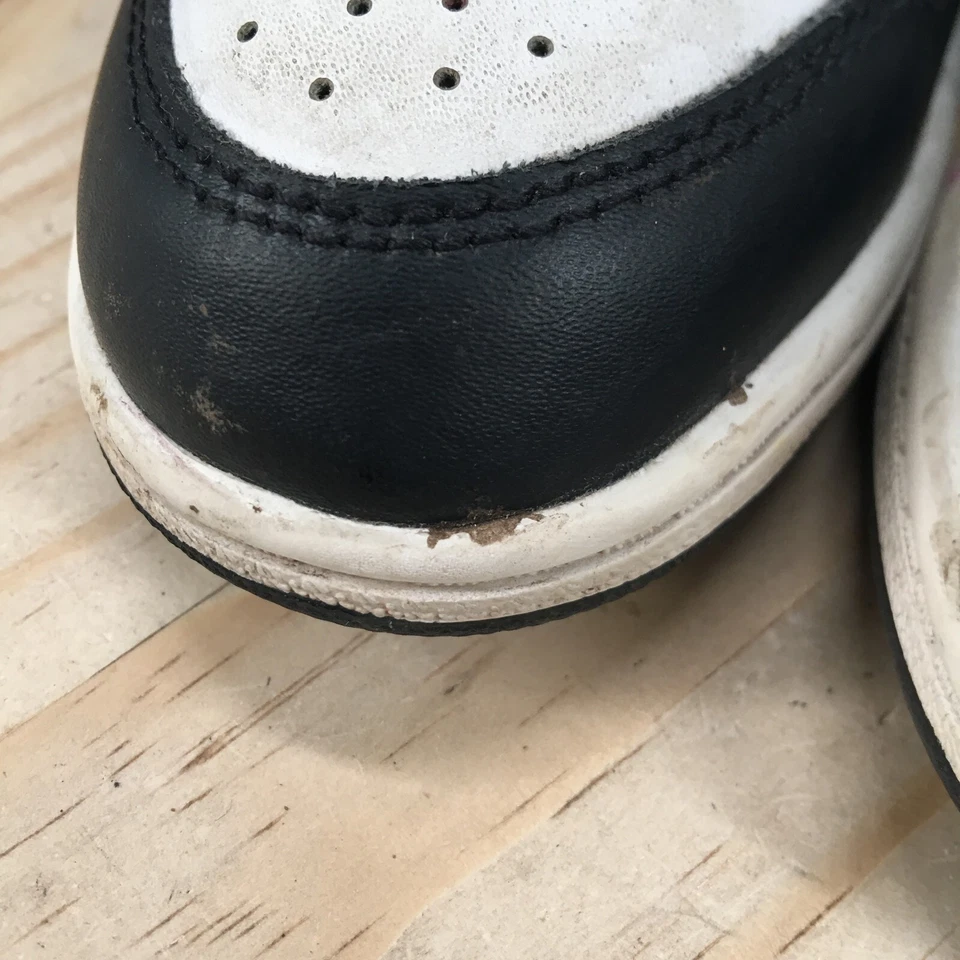 Nike Shoes Youth 2Y Jordan 1 Mid SE Zen Master Sneakers DM6215-001 Black White - Image 3 of 4