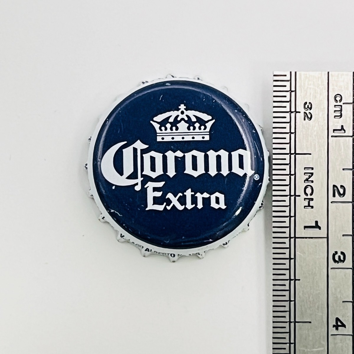 Corona Extra ボトルキャップピアス Corona Extra Beer Bottle Crown Vintage Japanese Cap Japan Retro