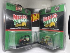 Máquinas M2 MELLO YELLO 1960 VW Delivery Van Kombi RAW SUPER CHASE 1/250 RARO+++
