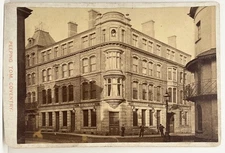 Antique Peeping Tom Coventry Cabinet Card Photo 1850-1899 Victorian England