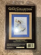 1996 Dimensions The Gold Collection Petites Twilight Angel Needlepoint 5" by 7"