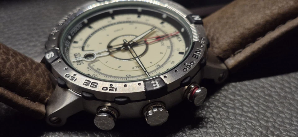 Timex Intelligent Quartz Mens Tide-Temp-Compass Watch T2N721 - Bild 4 von 4