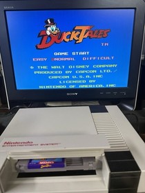 Disney's DuckTales (Nintendo NES) solo gioco - ottime condizioni - pulito - autentico - TESTATO