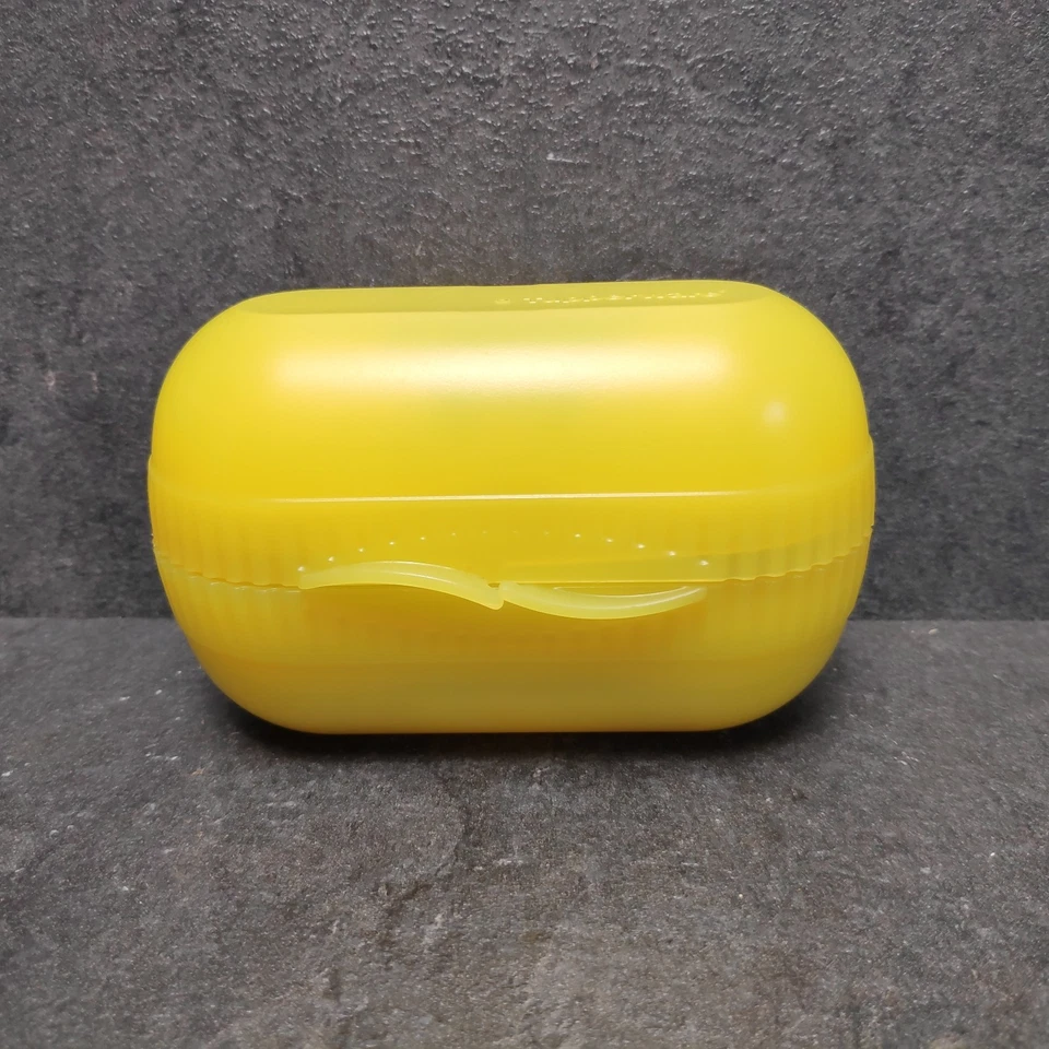 Tupperware "Zwei Dabei" Eierbehälter Für Zwei Eier Box Mit Salzfach Gelb Dose - Bild 3 von 4