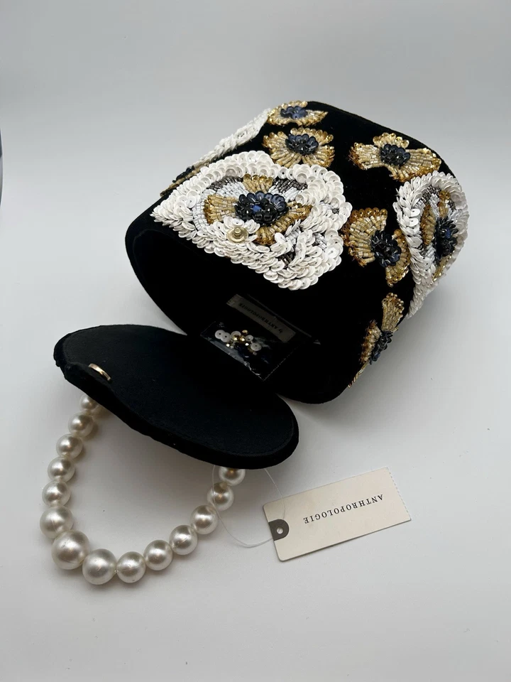 NWT Anthropologie Beaded Floral Velvet Bucket Bag Pearl Handle Viral Evening Bag - Image 2 of 4