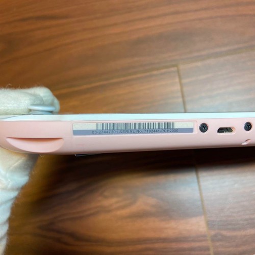 Console portatile Sony PS Vita Slim PCH-2000 rosa chiaro bianca testata in Giappone - Foto 17 di 19