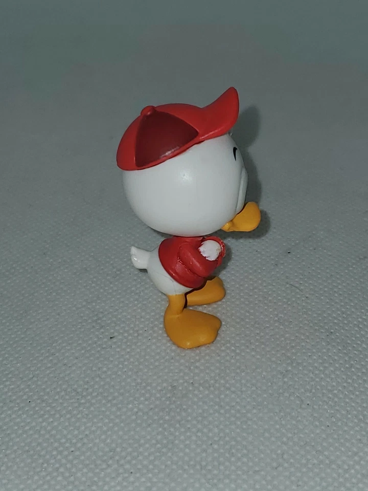 Huey - Disney Mystery Minis Figure Toys R Us Funko Vinyl Figure Red Duck - Image 2 of 4