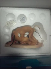 Walt Disney "Sticky Situation" Pluto from Disney's Beach Picnic in Box with COA