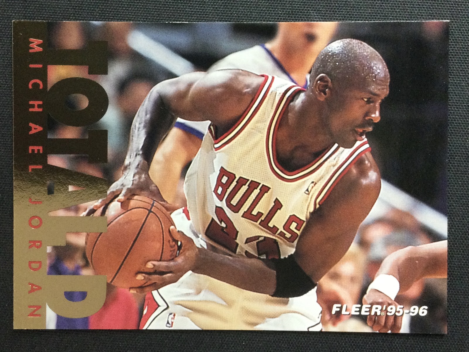 1995-96 Fleer #3 Michael Jordan Chicago Bulls Total D MINT NO RESERVE!