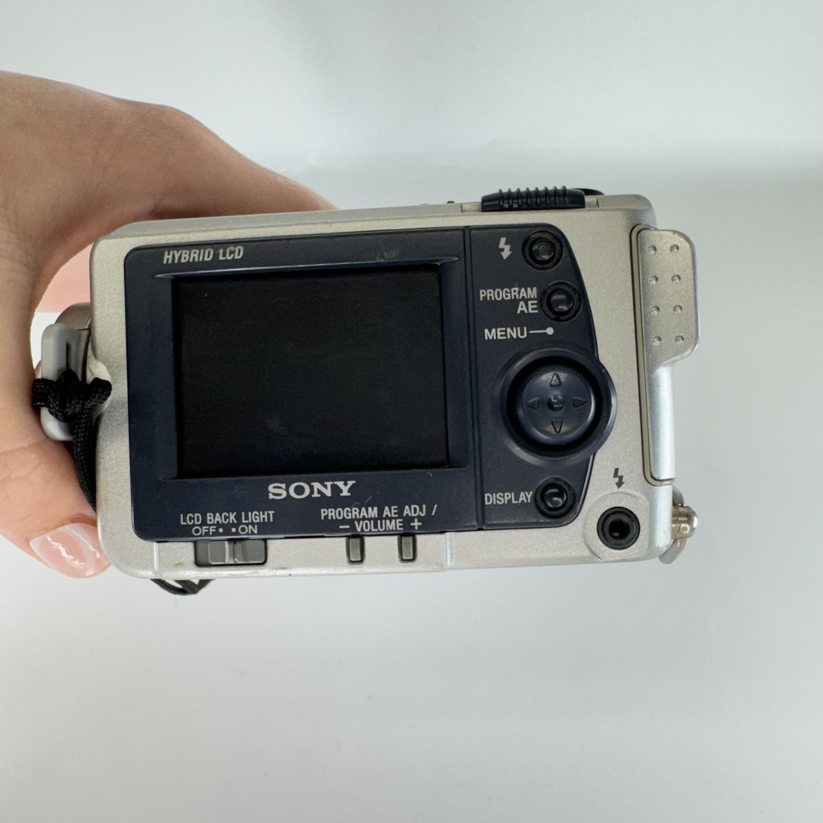 Vintage Sony Cyber-shot DSC-F505V Digital Camera 3.3MP 10X Zoom