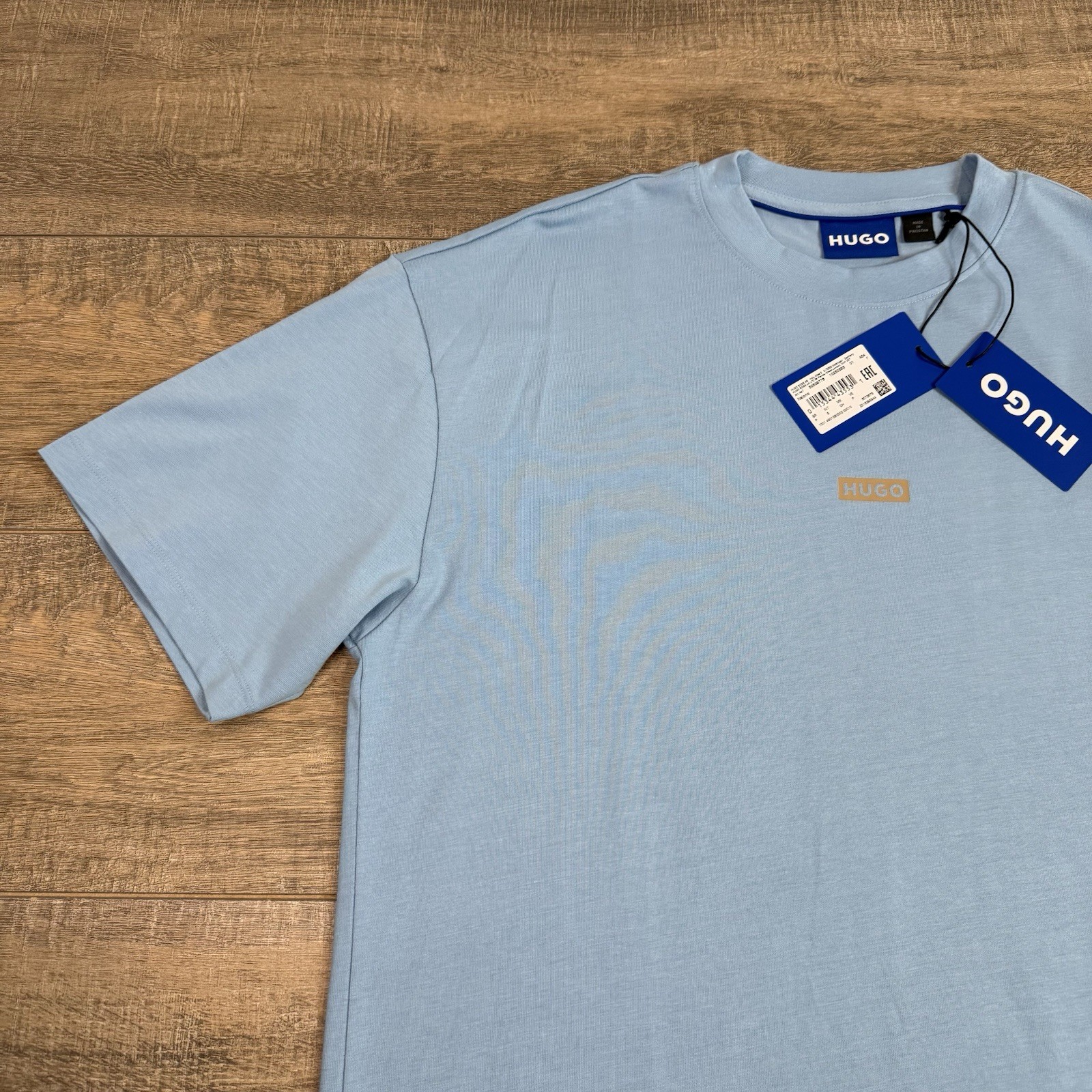 NWT Hugo Boss Mens T-Shirt Size (S/M) Light Blue Oversized Cotton Back Logo B9 thumbnail 11