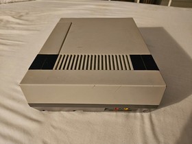 Nintendo console NES PAL A Super Mario bros 3 Tetris world cup Rad racer Digger