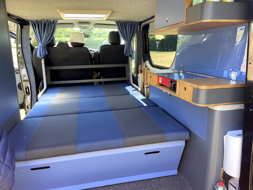 Campervan - Picture 13 of 16