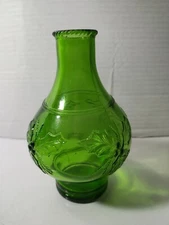 Vintage Wheaton Emerald Green Glass With Holly  Bullseye Decanter Bud Vase 