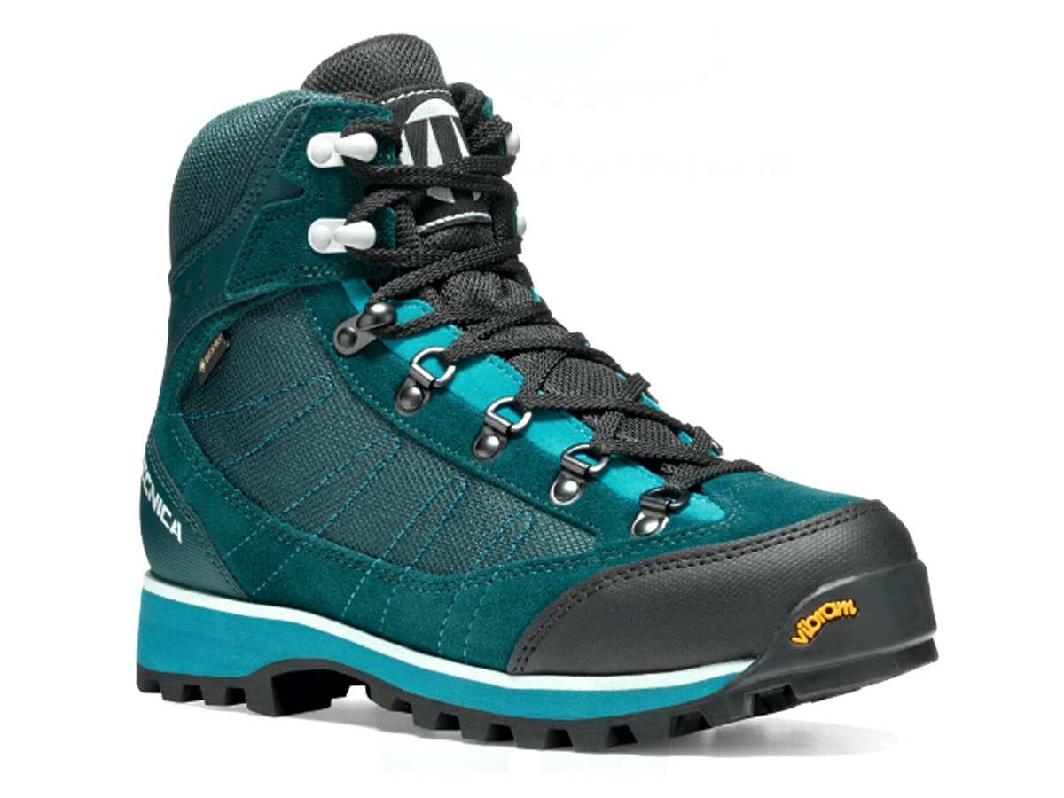 Scarponi trekking best sale tecnica