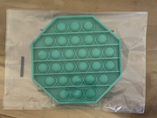 Silicone Pop Sensory Fidget Toy : Small 28 Bubbles Color : Green