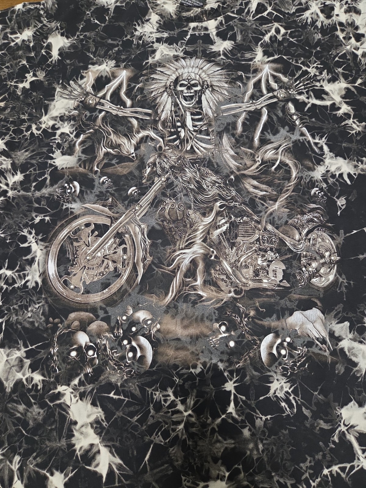 Vintage Survivors Shirt XL Glow In Dark Studded Skull AOP All Over Print Y2K image 5