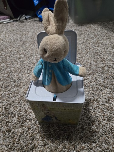 Peter Rabbit Jack-in-the-Box Classic Baby Toy Musical