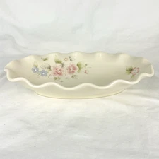 Pfaltzgraff Tea Rose 9" Oval Ruffled Edge Stoneware Serving Bowl