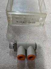 SMC Double Elbow 1/4 Tube x 1/8 NPT Male Pneumatic Push-In Fitting Industrial