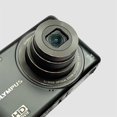 Olympus VG-160 Digital Camera 14MP 5X Optical Zoom Cord Battery