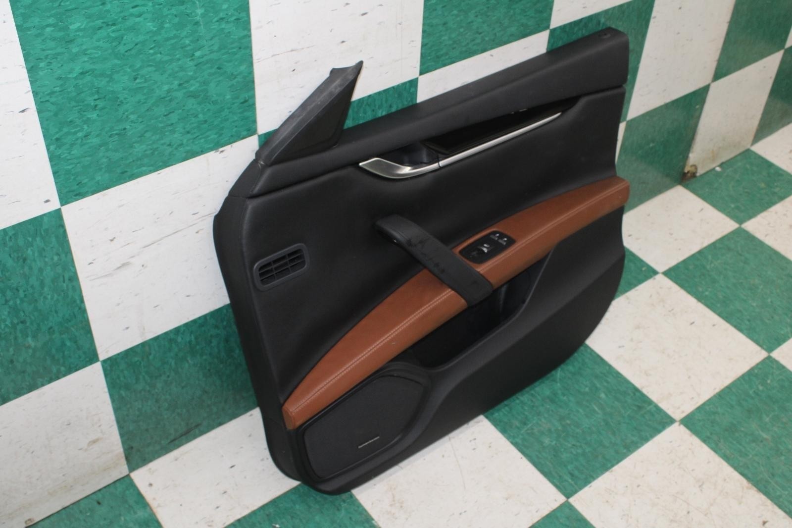 Maserati Ghibli 2014-2017 Front Right Door panel Brown