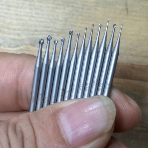 Juego de rebabas de bola de forma redonda de 12 piezas - fresas para hacer joyas de caña de 3/32 pulgadas redondas 1840 - Imagen 4 de 5