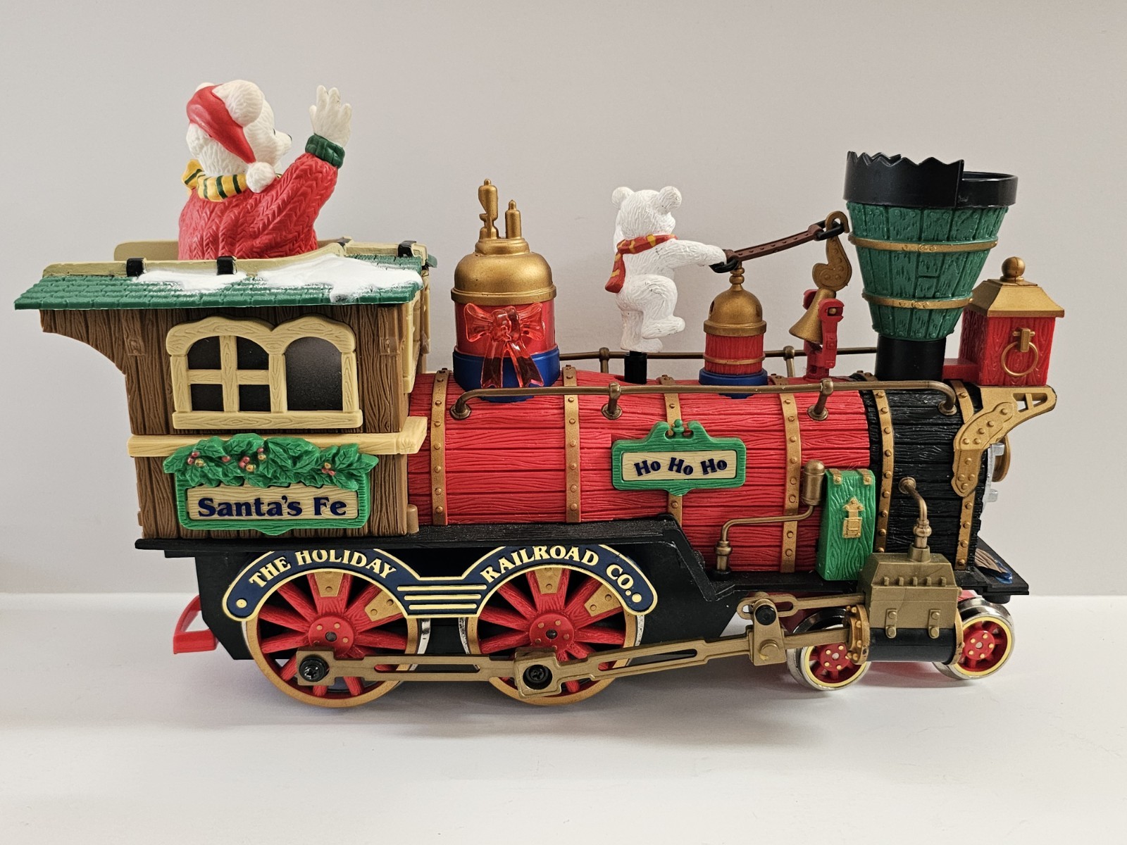 New Bright Holiday Express Dillards BEARS LOCOMOTIVE Engine Christmas TRAIN
