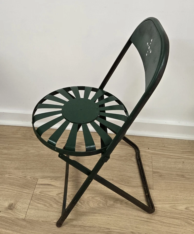 Vintage Art Deco Francois Carre Iron Sunburst Folding Metal Garden Patio Chair - Image 2 of 4
