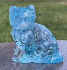 MOSSER Buffett Blue Fluffy Sitting Kitten Unique Face