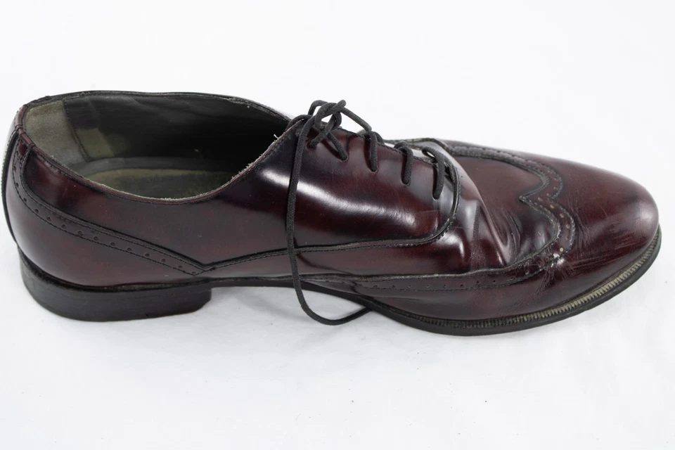 🌾 Vintage Thom McAn Burgundy Leather Oxford Wingtips | Men’s 9.5M | Rustic Form - Image 3 of 4