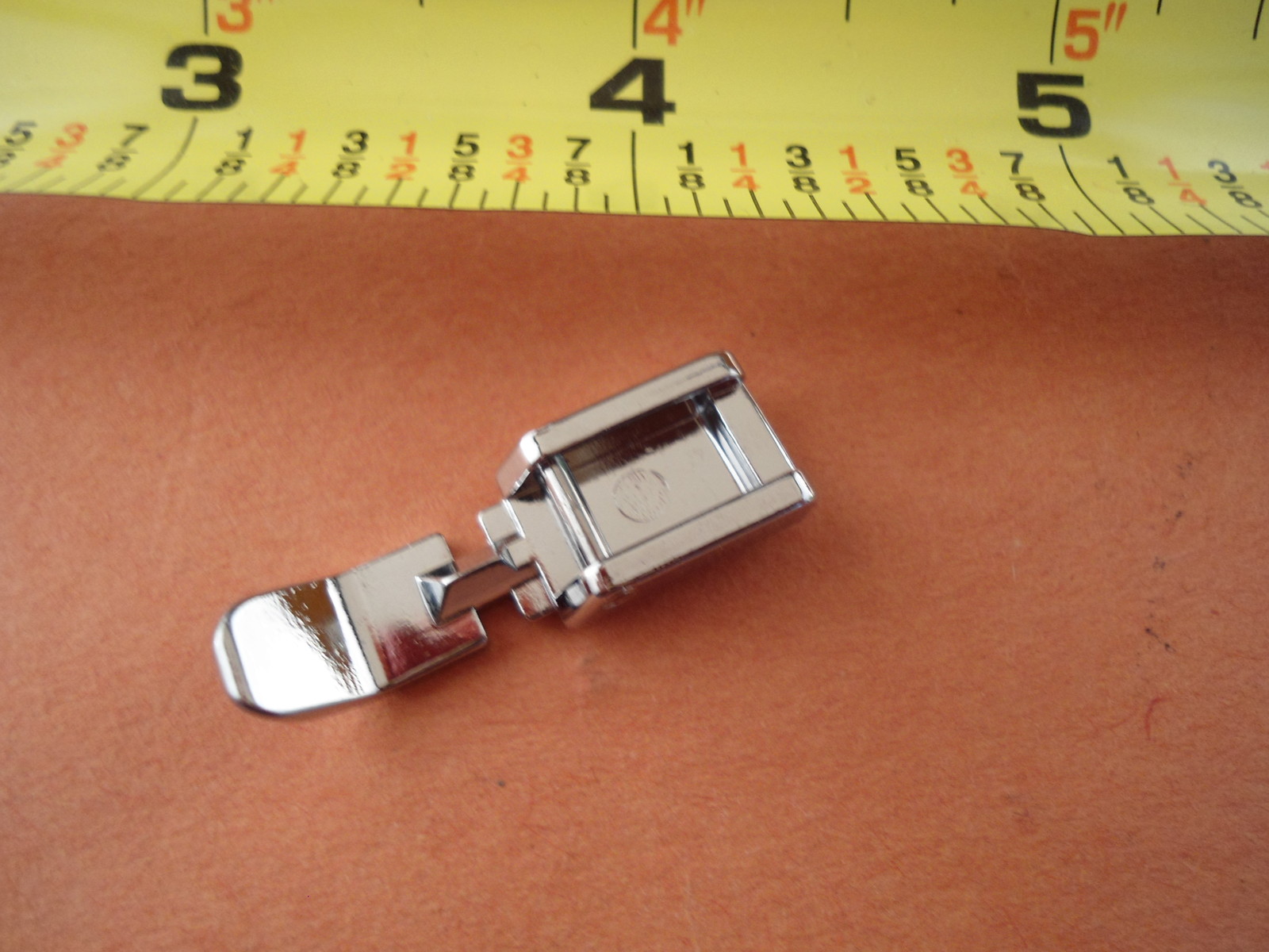 Narrow Snap on Zipper Foot Left Right White, Babylock Elna Janome