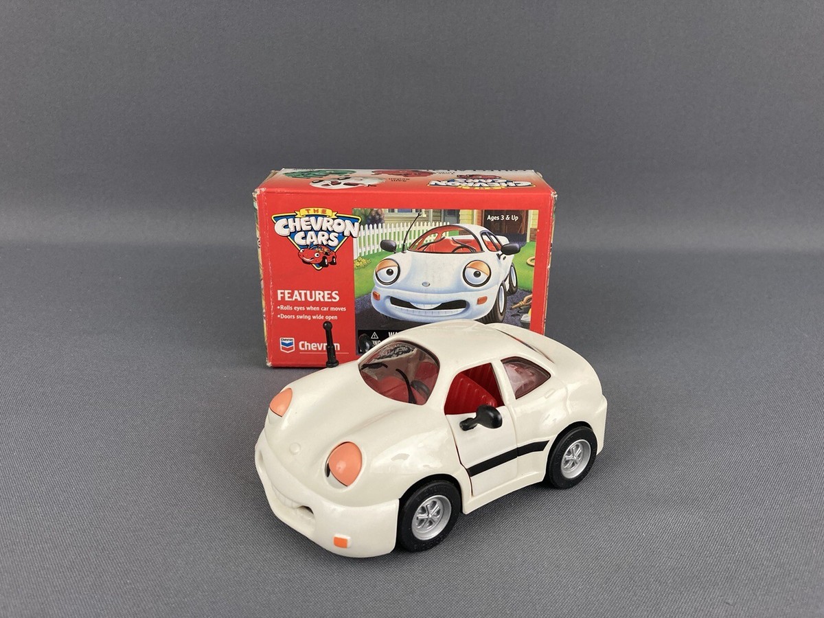 The Chevron Cars - Sam Sedan - White - Boxed - NIB | eBay