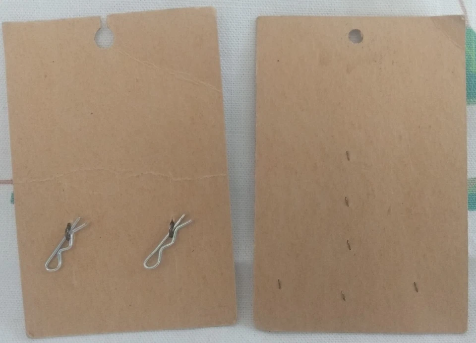 Vintage Luckyday Buttons Doctors Nurses Shirt Uniform Pearl 4 Hole Metal Shank - Image 2 of 4