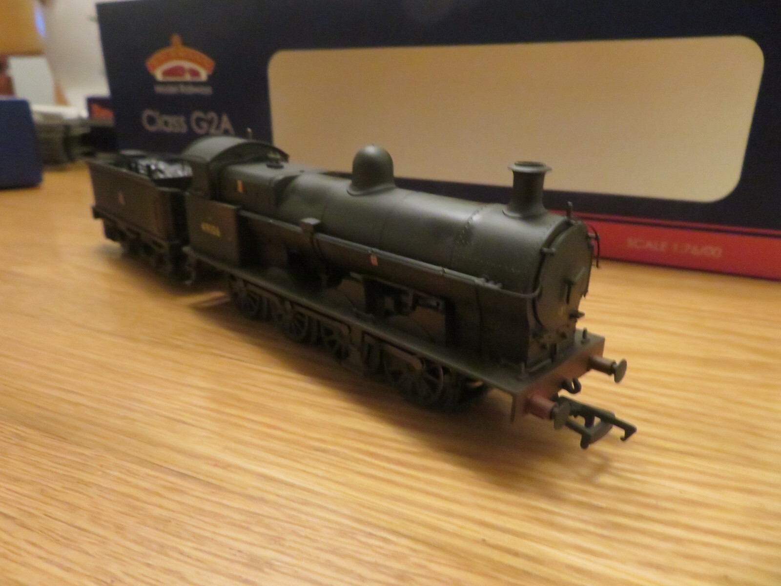 Picture 2 of 6