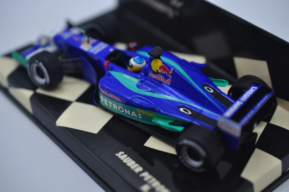 Minichamps PMA 1:43 Sauber Petronas C21 N. Heidfeld F1 Excellent W/Plastic Case - Image 4 of 4