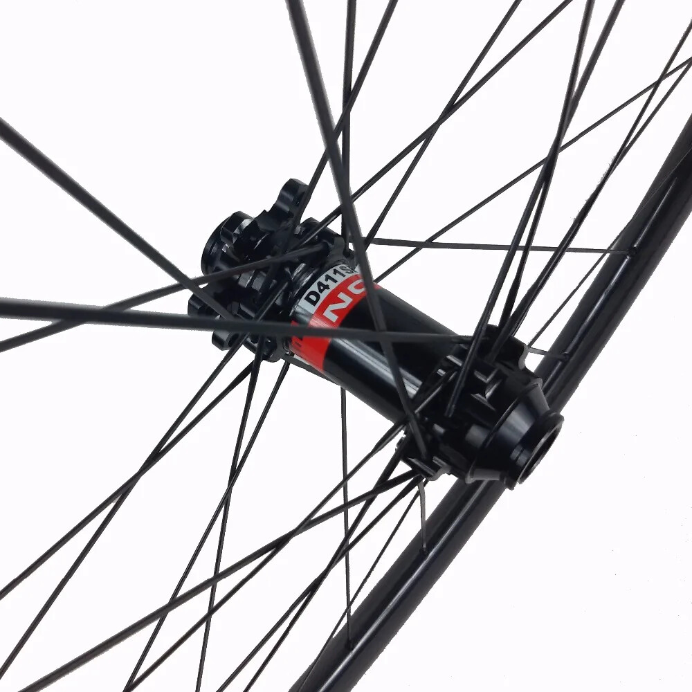24er Ultra Light Carbon XC Mountain Wheelset Straight Pull Hub CN Spoke 1420g