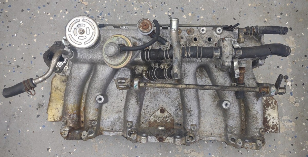 ベイブ 79-83 Nissan 280ZX Turbo OEM Intake Manifold Bare | eBay