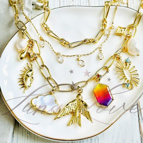 KENDRA SCOTT Melody Gold Statement Charm Necklace in Freshwater Pearl NWT - 第 4/6 張圖片