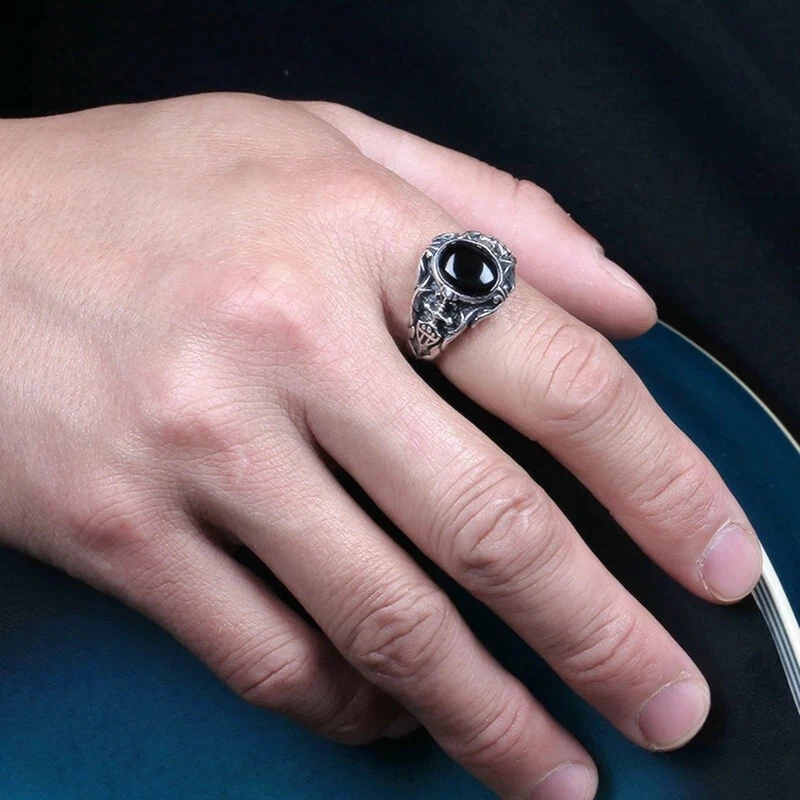 Antiguo Anillo de Acero de Titanio Plata Ágata Negra Hombres Punk Moda Joyería Foto 2 de 4