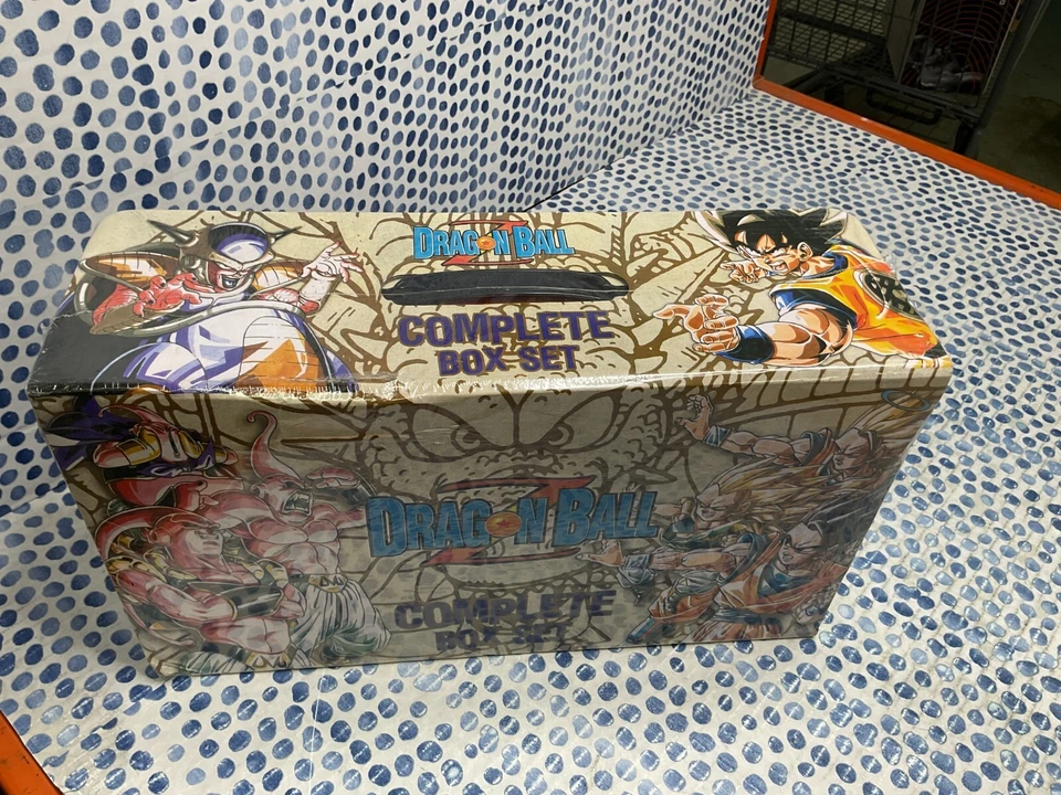 Dragon Ball Z Complete Box Set: Vols. 1-26 with Premium - Paperback Box Set - Image 3 of 3